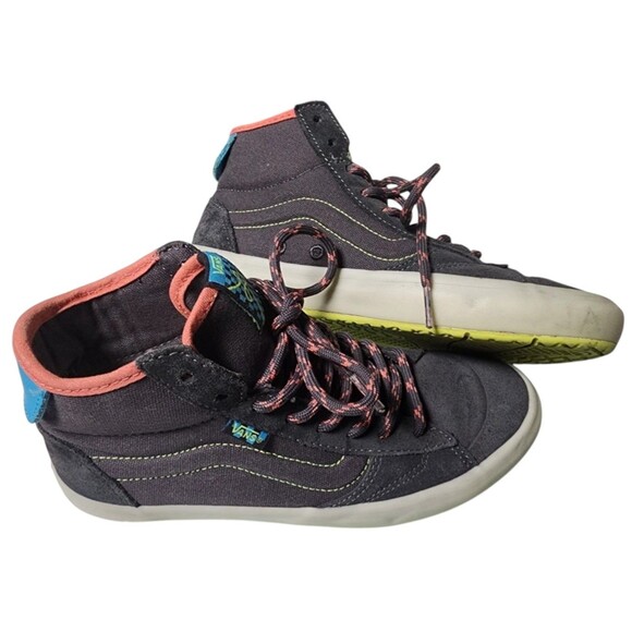 VANS The Lizzie Hi Top Off The Wall Unisex M6.5 W8 Leather Accents - Picture 1 of 7